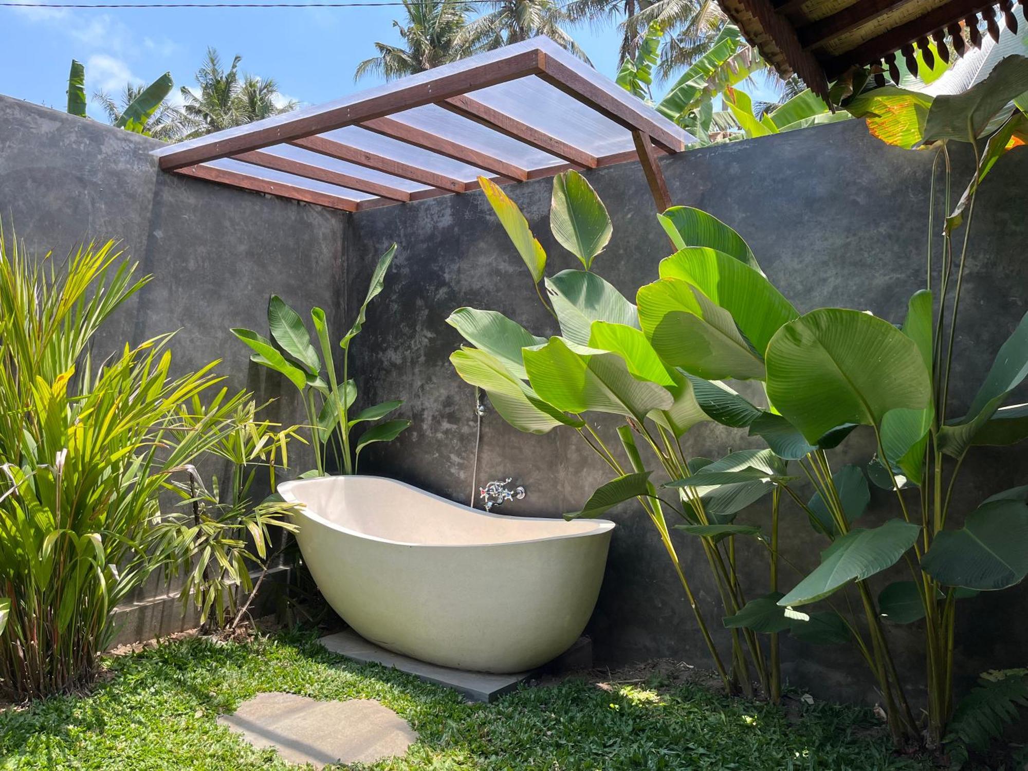 Pondok Eka Wood Ubud Buitenkant foto